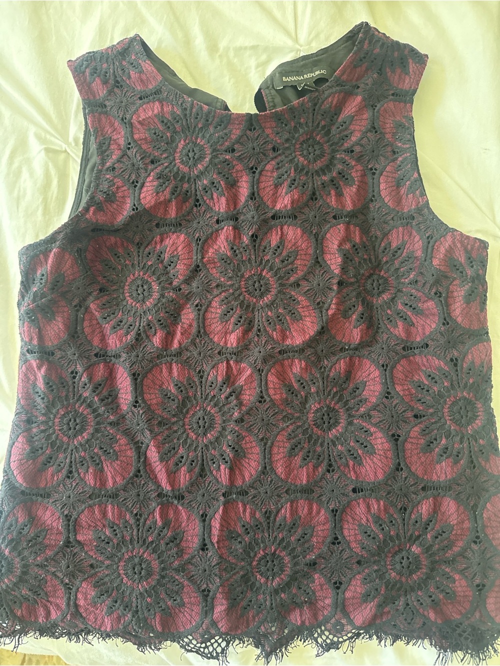 Banana Republic Black Lace Floral Overlay Wine Tank Top
